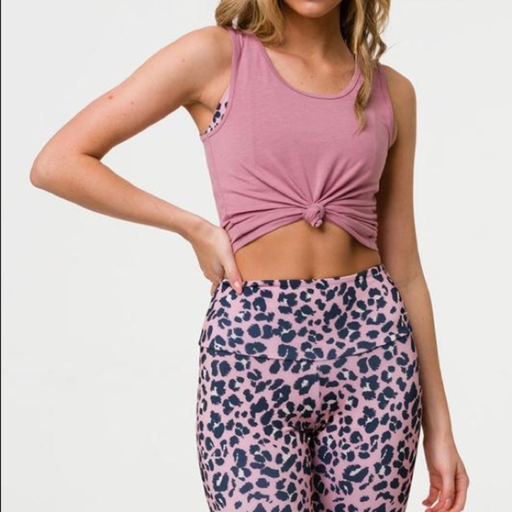NWT Onzie Knot Crop Top in Blush